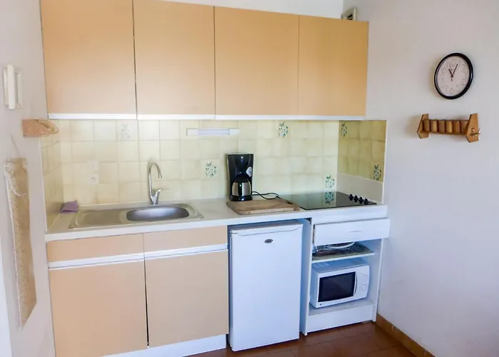 Apartment Les Marines De Port By Interhome *
